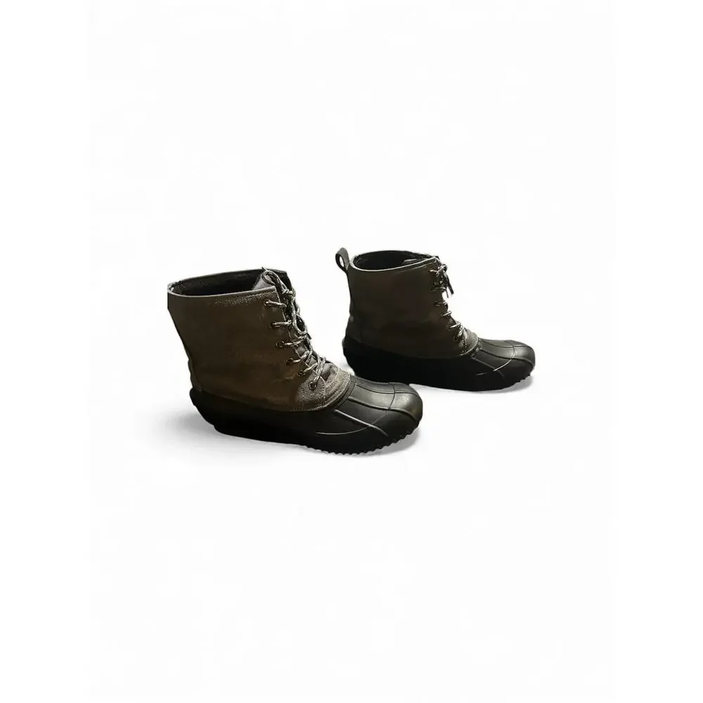 Mens Size 10 Gray and Black Winter Duck Boots